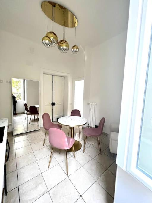 Hotel Virginia Apartaments - Stazione Termini Rom Exteriör bild